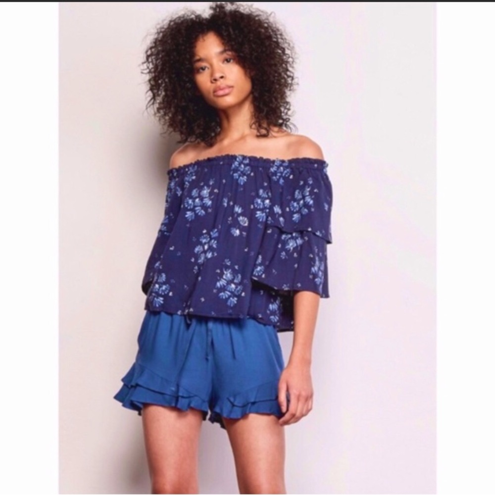 Jack by BB Dakota navy blue floral ruffle shirt